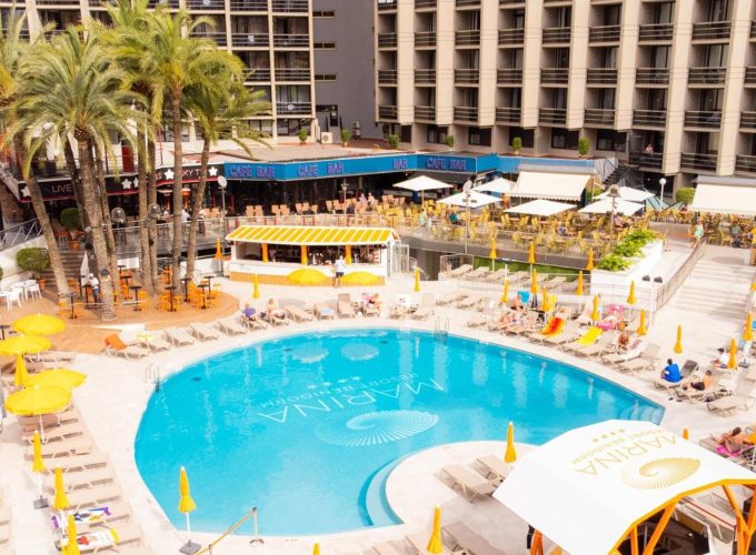 Escapada Fin de Año «Hotel Marina Resort 4*» con Bus y con Gala servida en Benidorm, Alicante